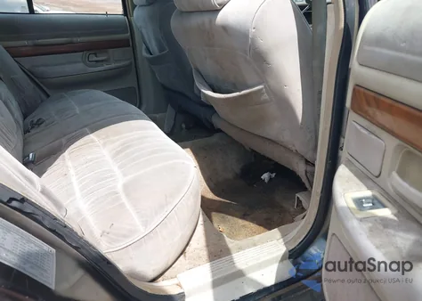 1992 Mercury Grand Marquis Ls z USA, uszkodzony, nr VIN 2MECM75W5NX718173